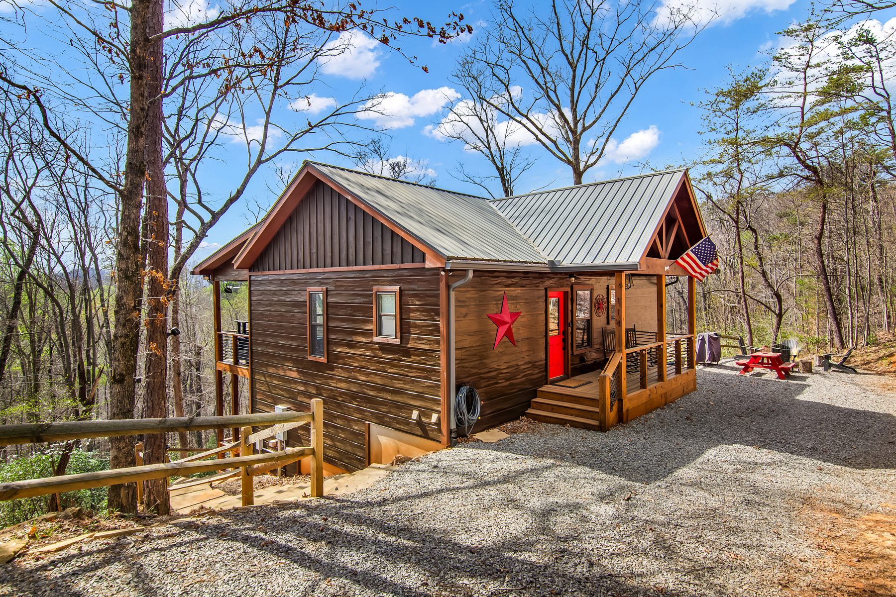 Cabin side view from the driveway